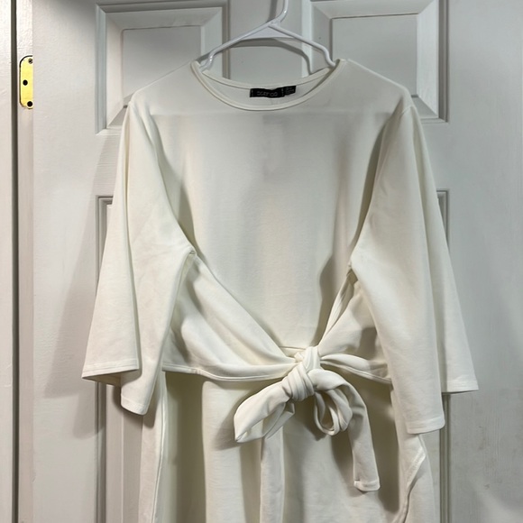 NWT White Boohoo Dress - Picture 1 of 4